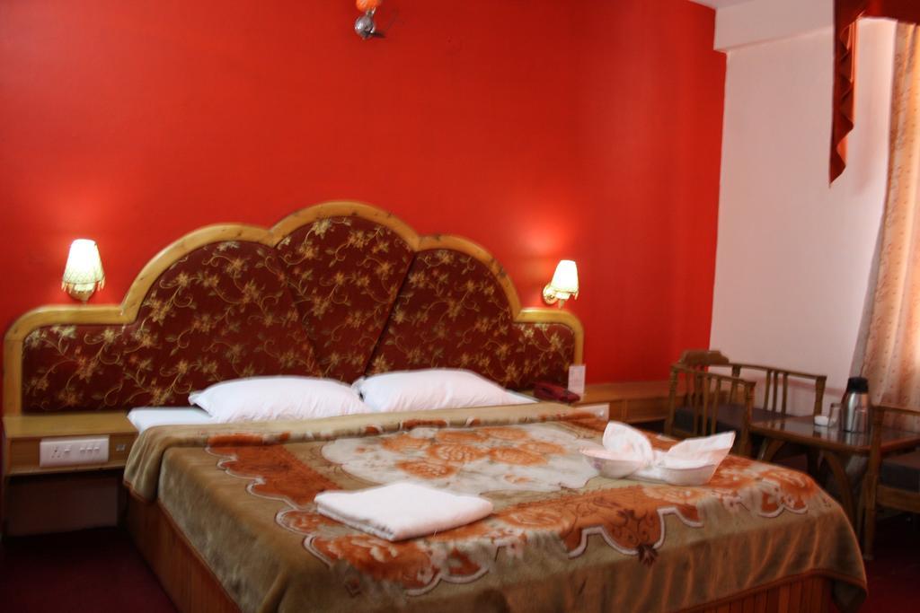 Hotel Ocean Blue Manali (Himachal Pradesh)