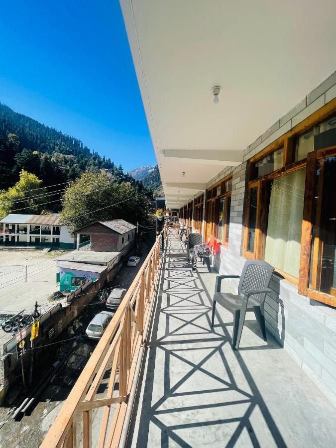 The Mad King's House & Cafe Manali (Himachal Pradesh)