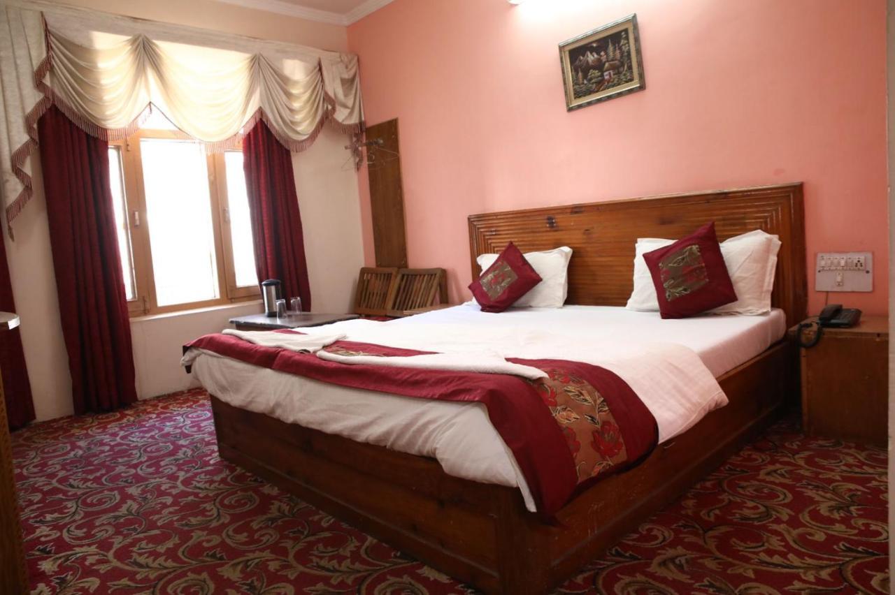 Hotel Century Manali (Himachal Pradesh)