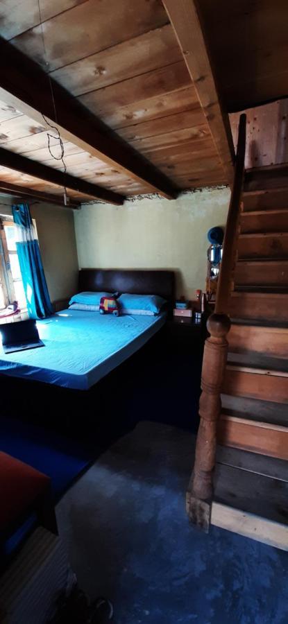 The And Cheese Homestay *