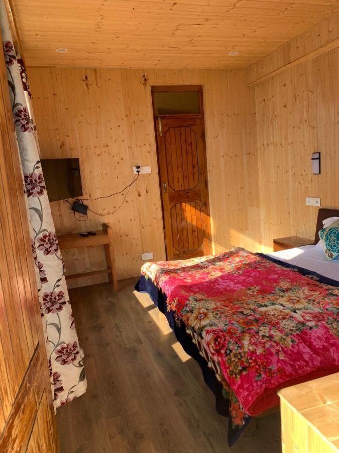 Hotel Tourist 10 Minutes Walking Distance From The Mall *