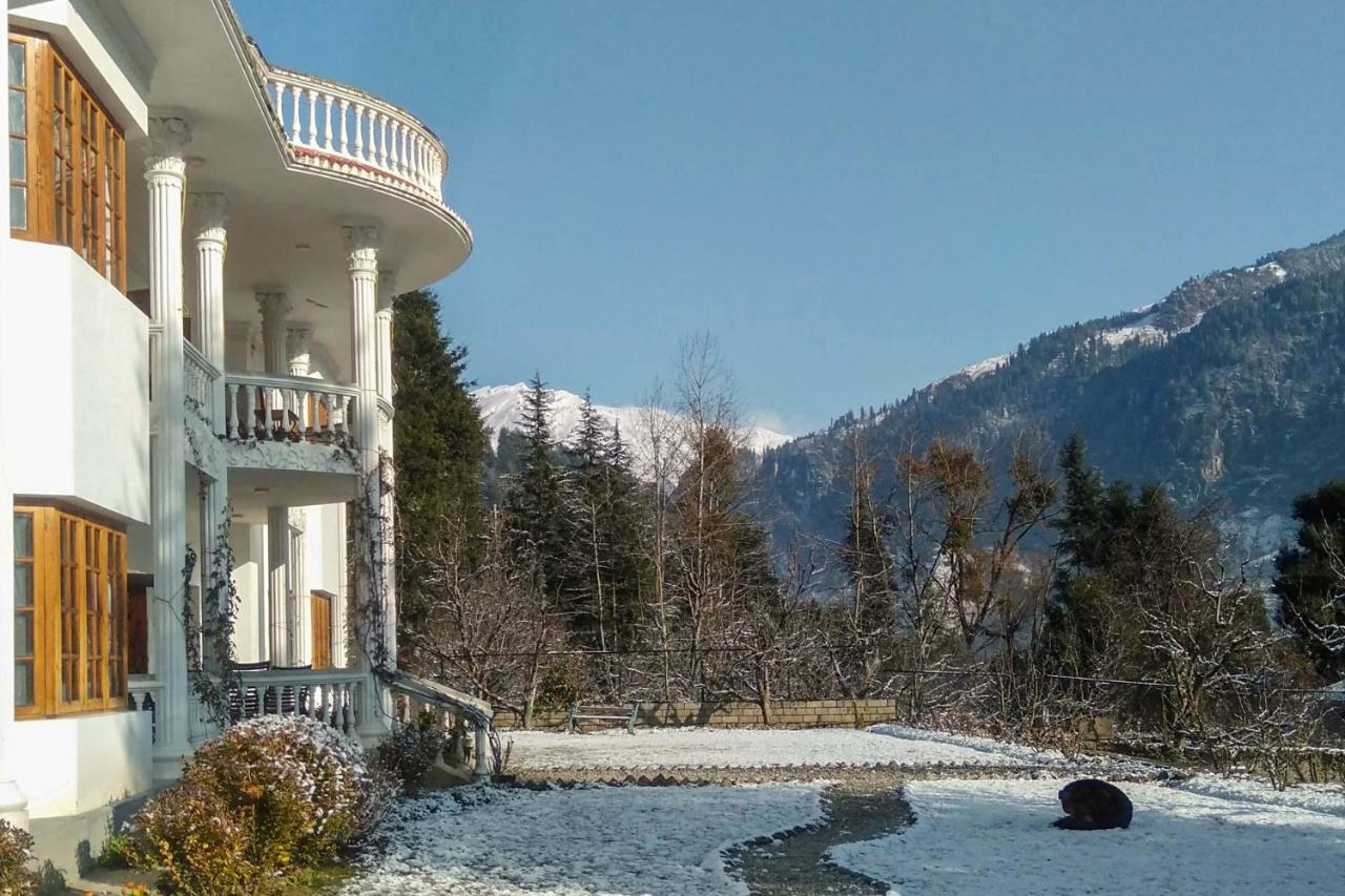 Stayvista At The House With Huge Lawn And Valley View Manali (Himachal Pradesh)