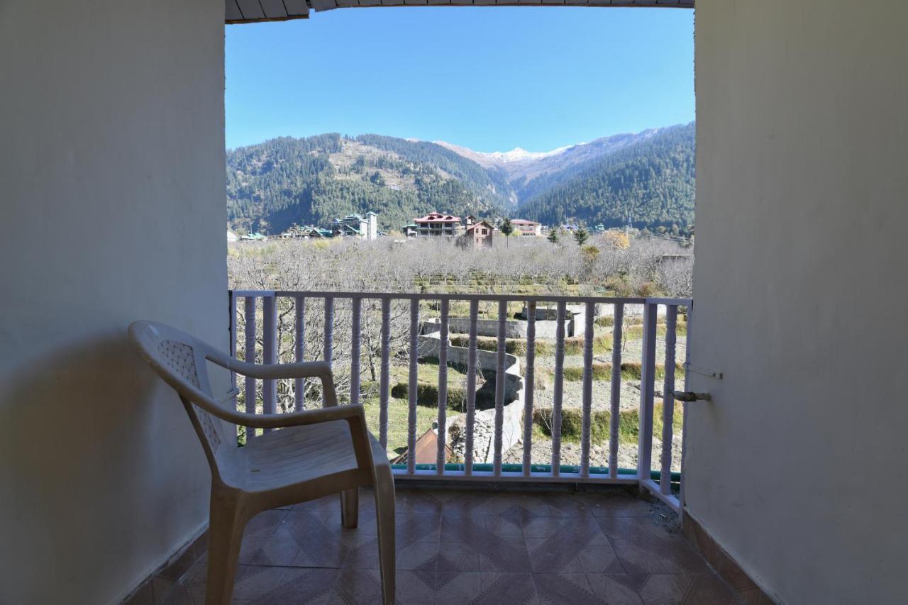Aastha Regency 3*