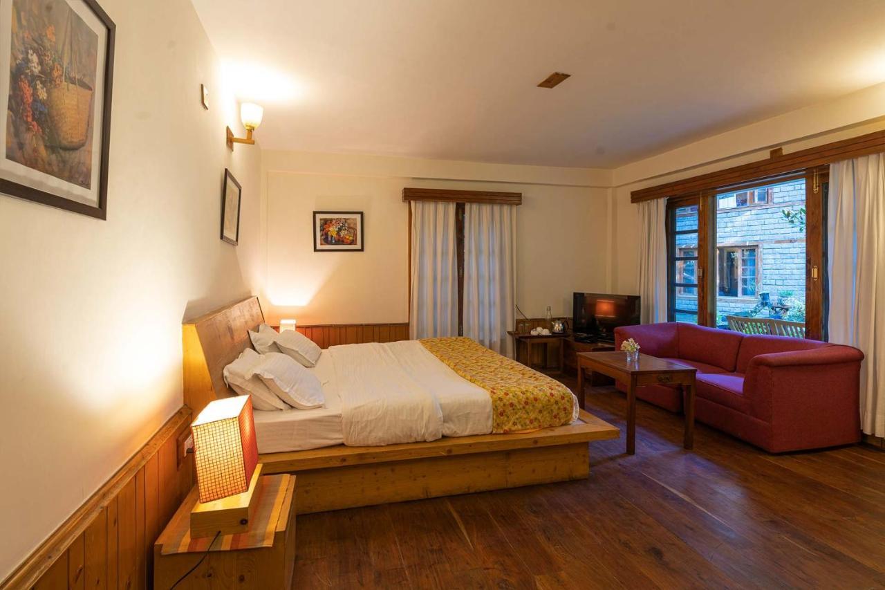 Stayvista At Casa Bella Vista- Mall Road Villa Manali (Himachal Pradesh)