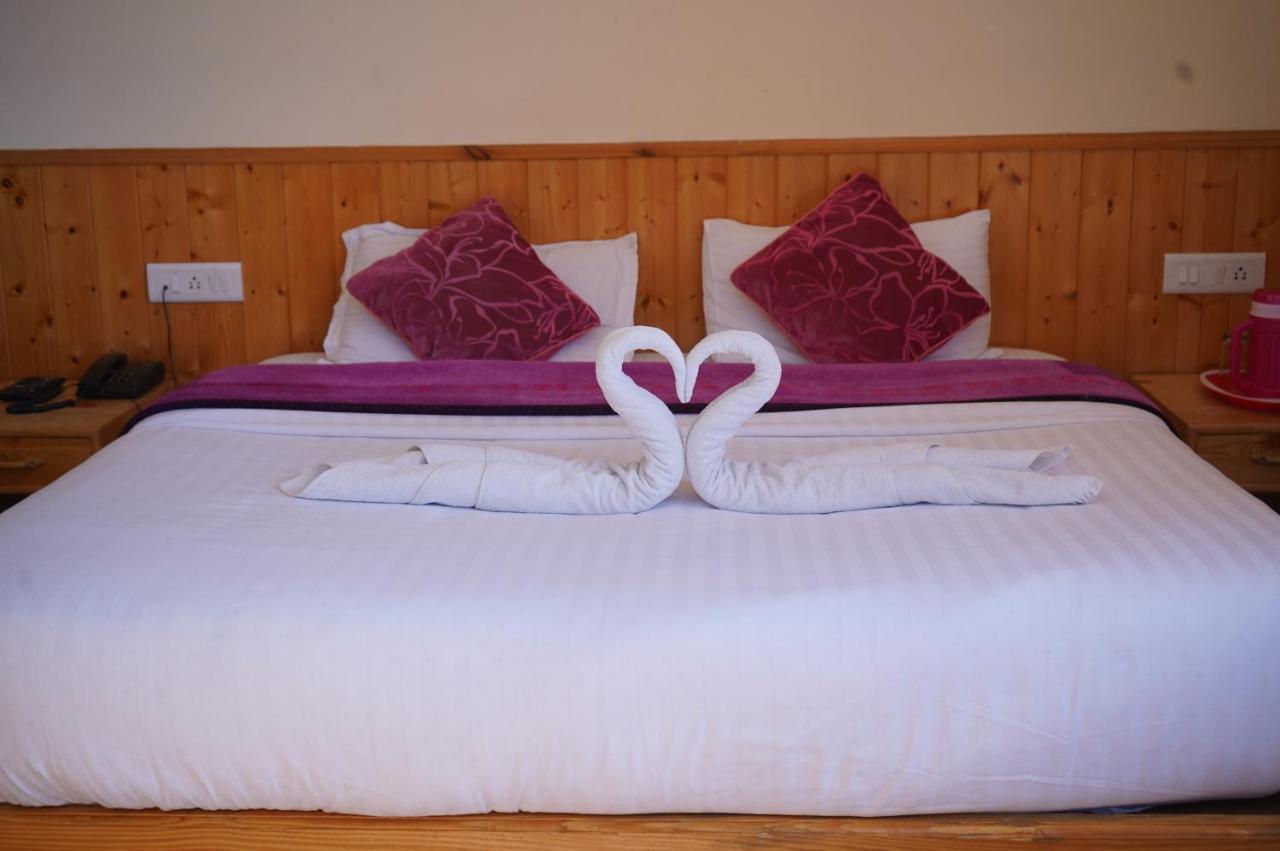 Hotel Pink Bud Manali (Himachal Pradesh)