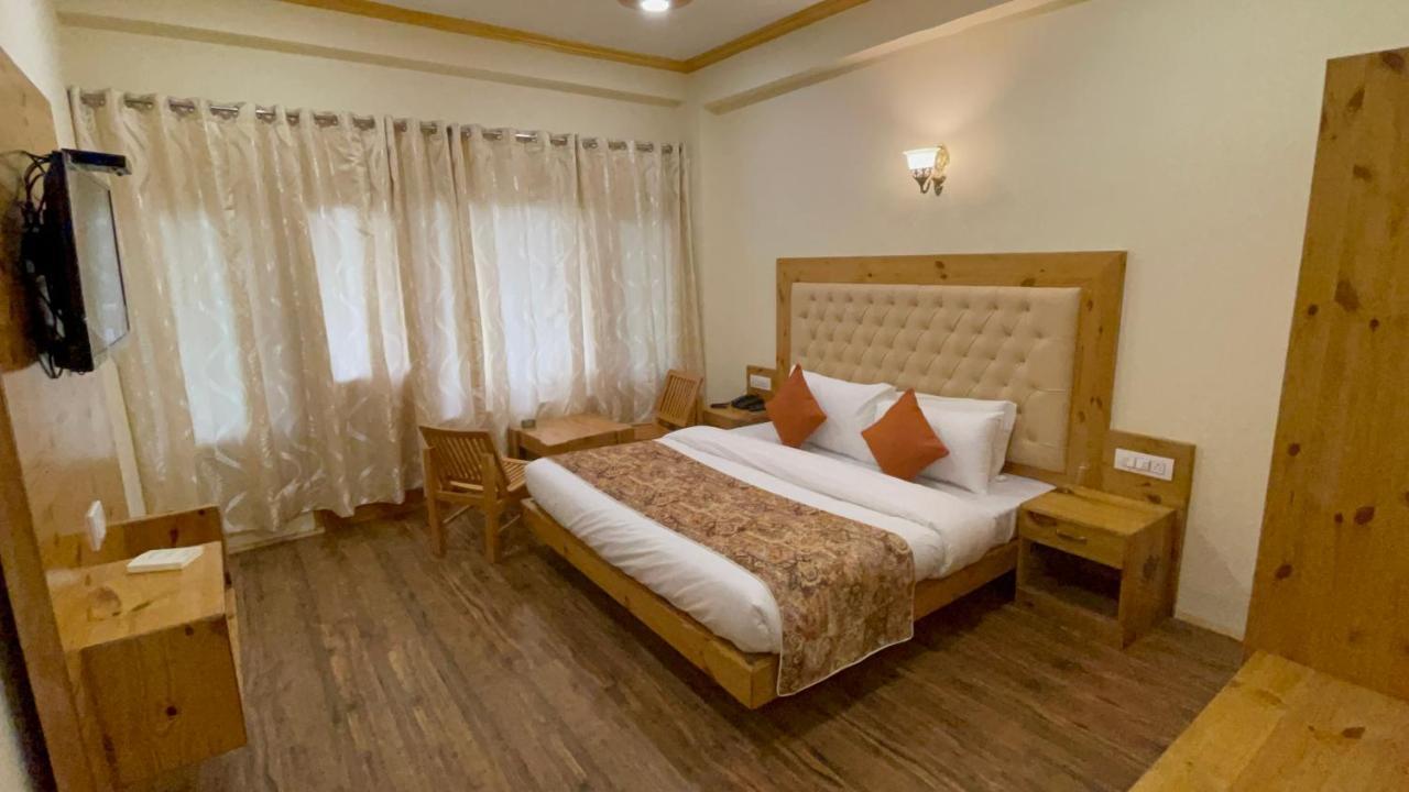 The Hadimba Retreat By Bom Shiva 3*
