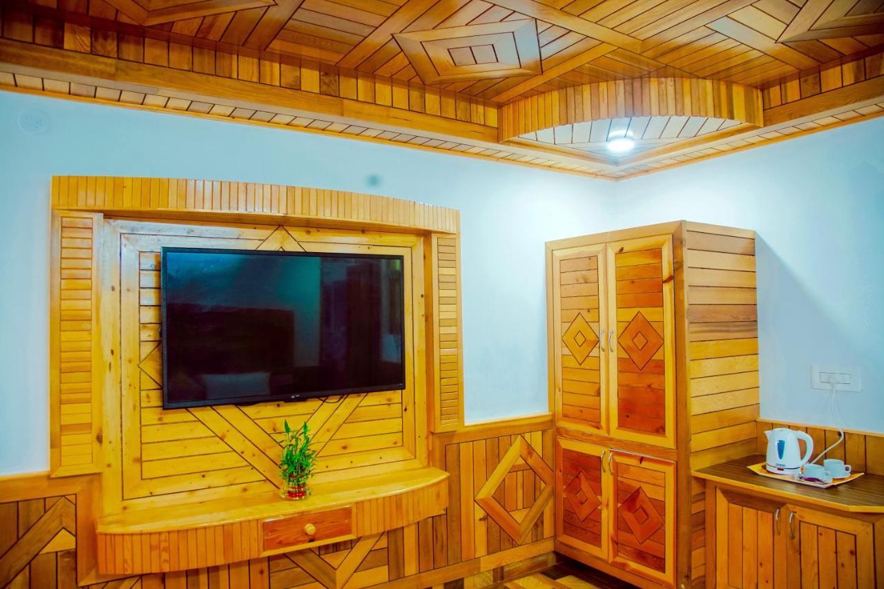 Rishi Palace Hotel Manali (Himachal Pradesh)