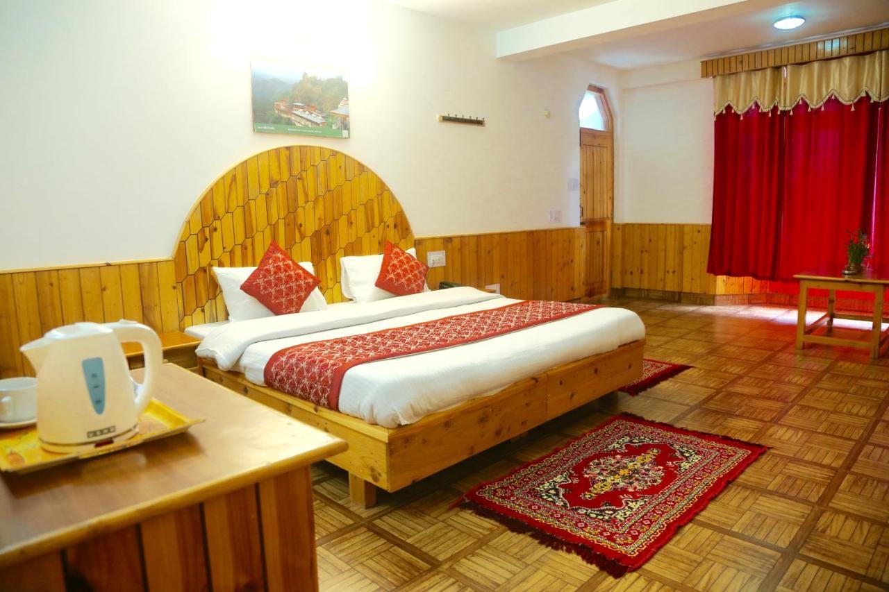 Rishi Palace
