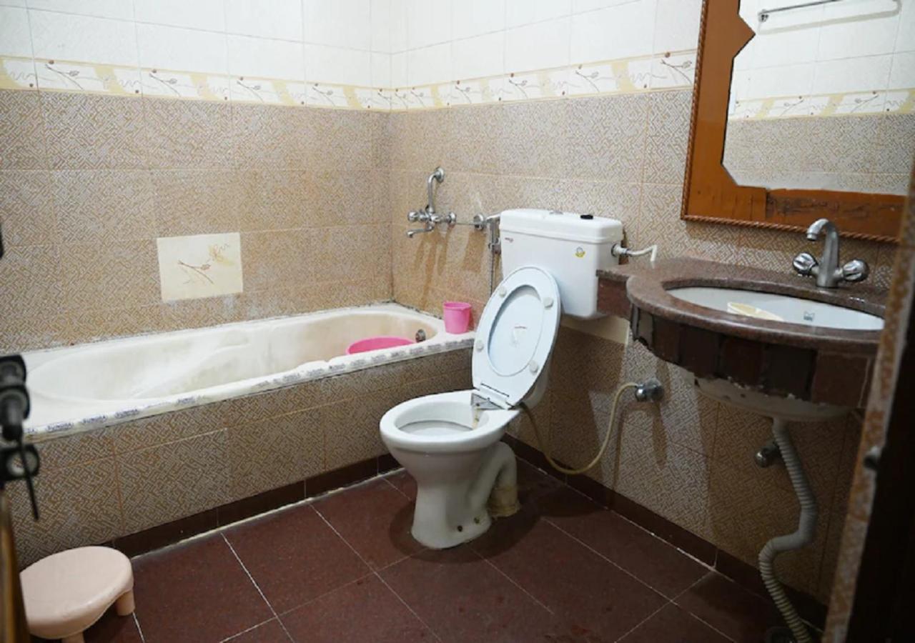 Hotel Himalayan Regency Near Mall Road Manali (Himachal Pradesh)
