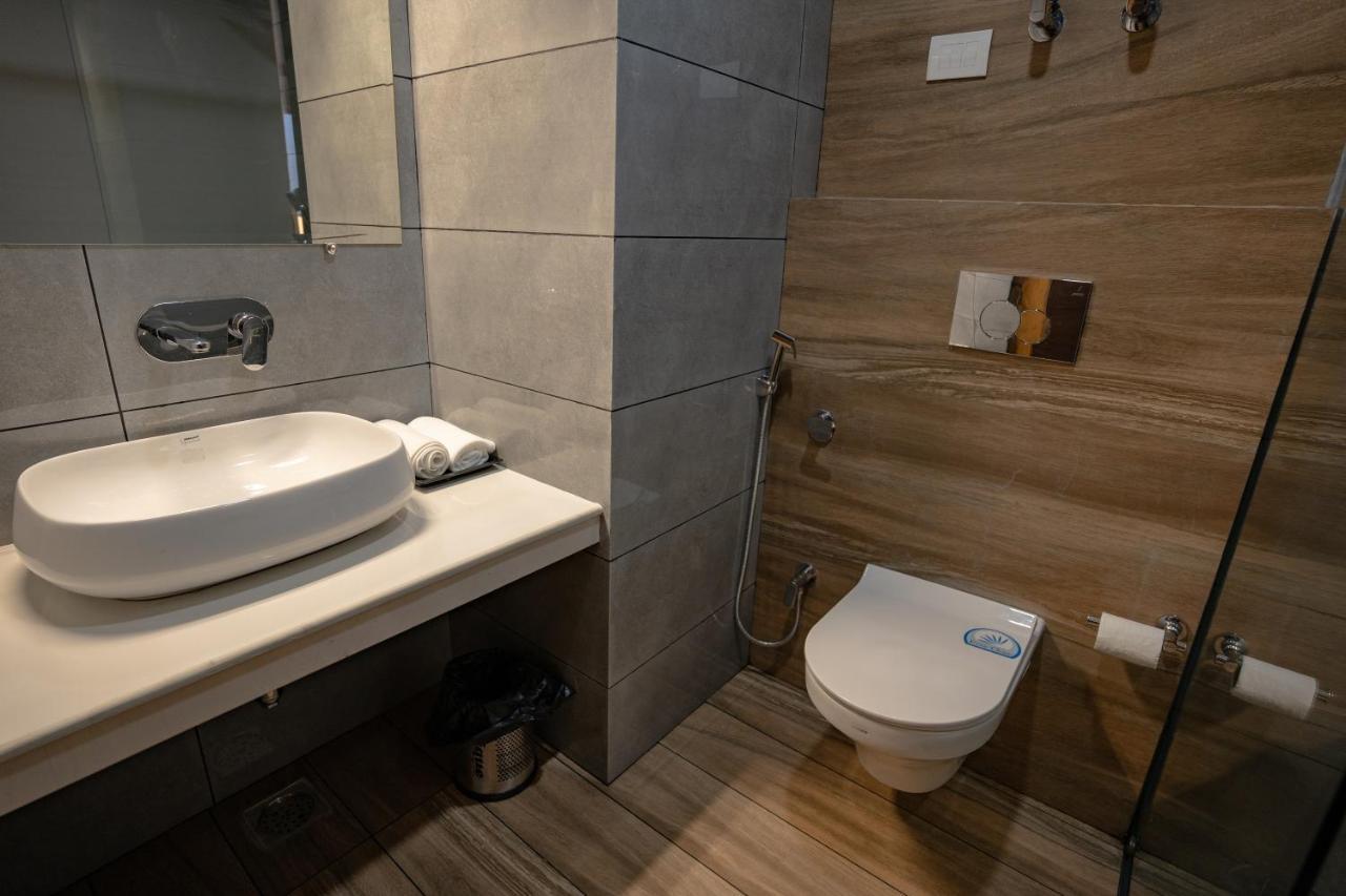 Hotel The Khar,