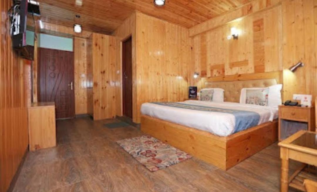 Woodstone Bed & Breakfast Manali (Himachal Pradesh)