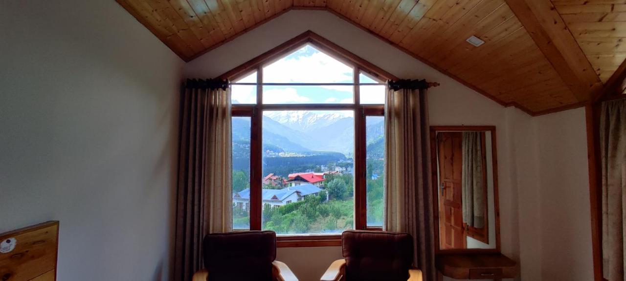 Hotel Hill Partridge Manali (Himachal Pradesh)