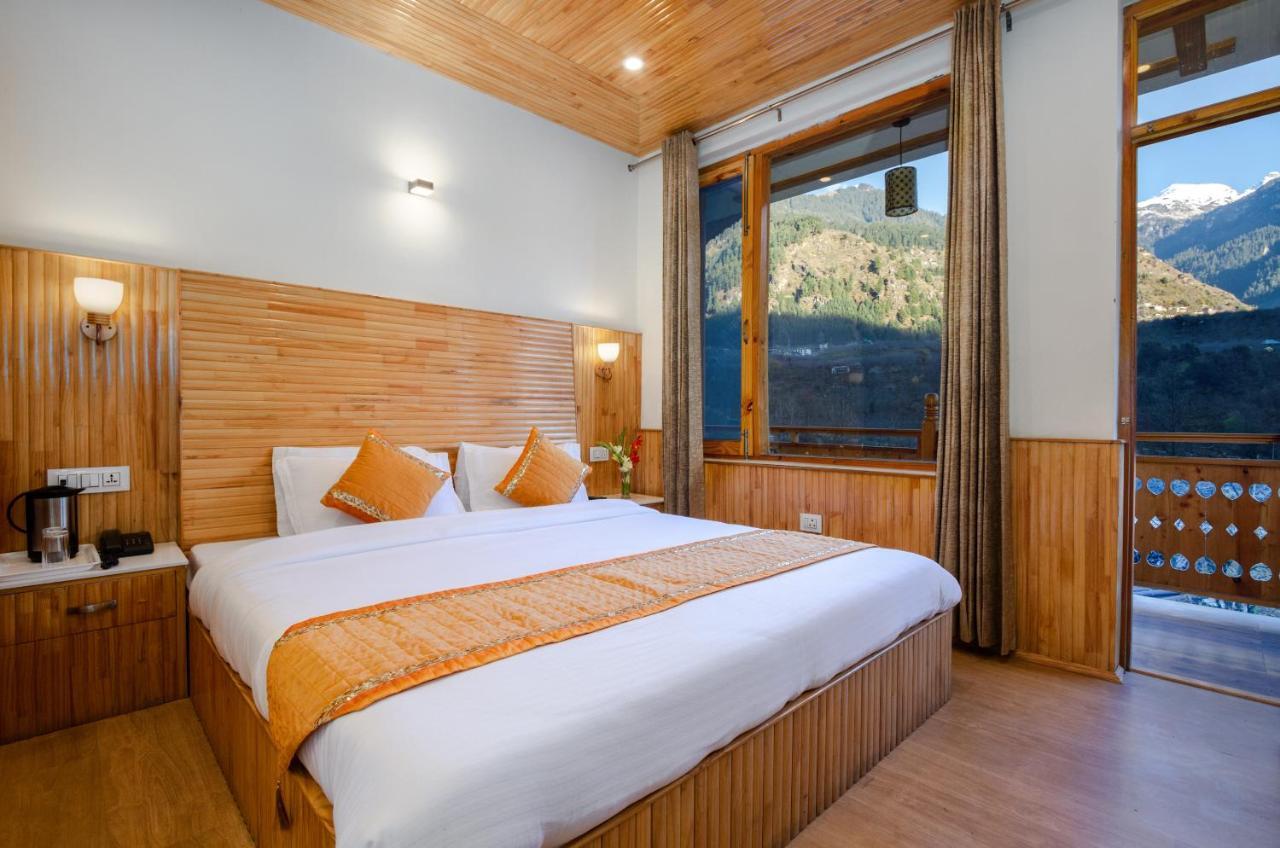 Hotel Vaibhav Regency Manali (Himachal Pradesh)