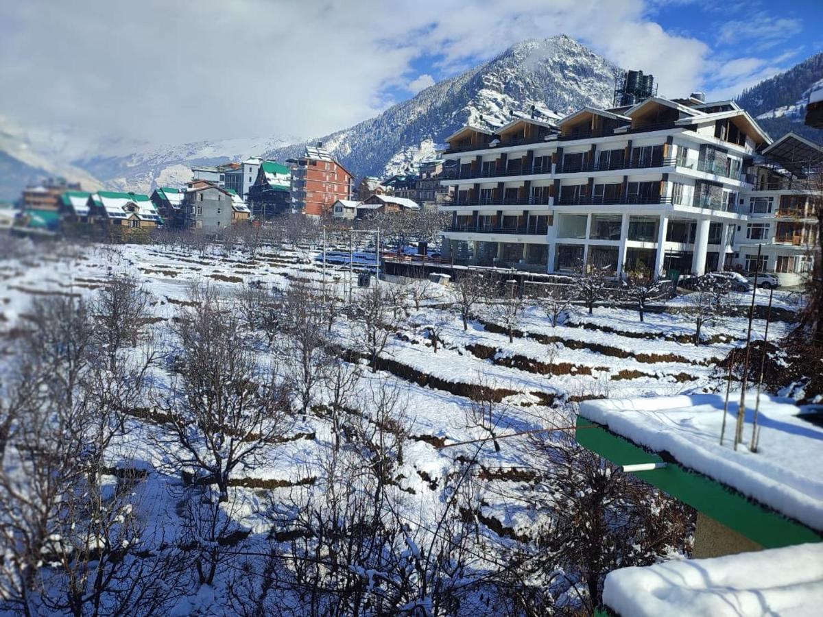 Naturevilas Sarovar Portico - Centrally Heated Hotel Manali (Himachal Pradesh)
