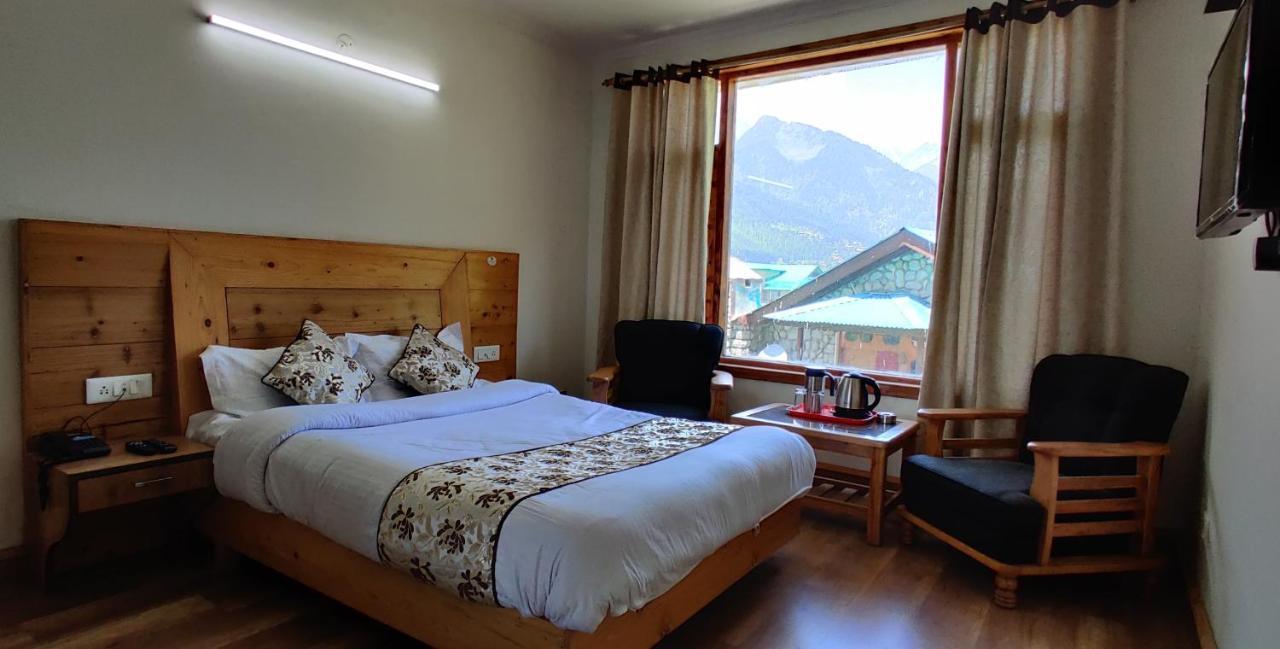 Hotel Hill Partridge Manali (Himachal Pradesh)