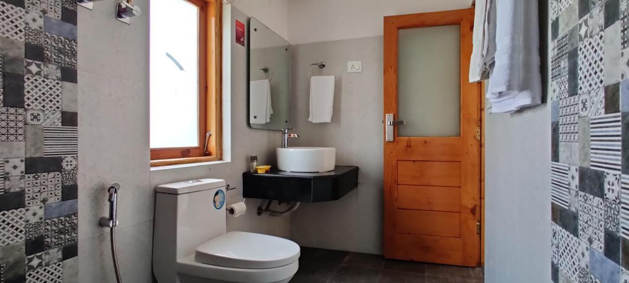 Hill Partridge Hotel Manali (Himachal Pradesh)