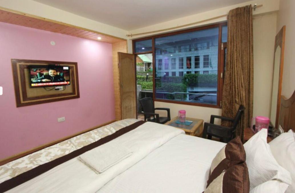 Hotel Devlok Inn 2* Manali (Himachal Pradesh)