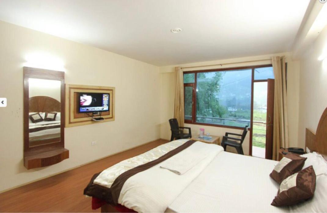 Hotel Devlok Inn Hotel 2*