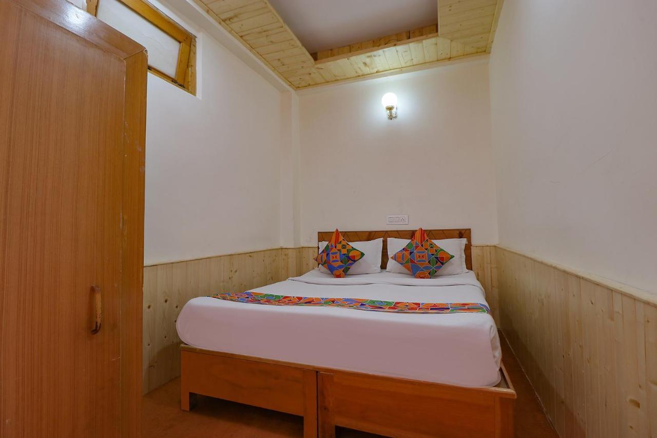 Hotel Fabhotel Shandela Near Mall Road Manali (Himachal Pradesh)