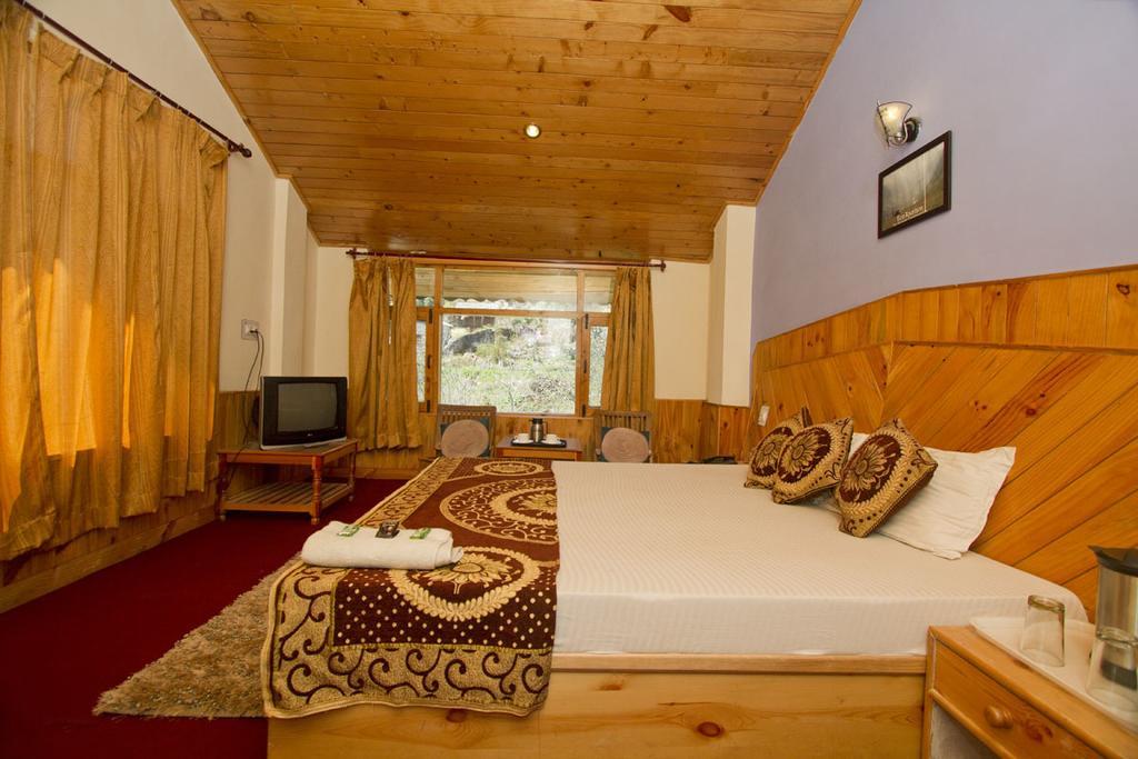 Hotel Village Classic Manali (Himachal Pradesh)