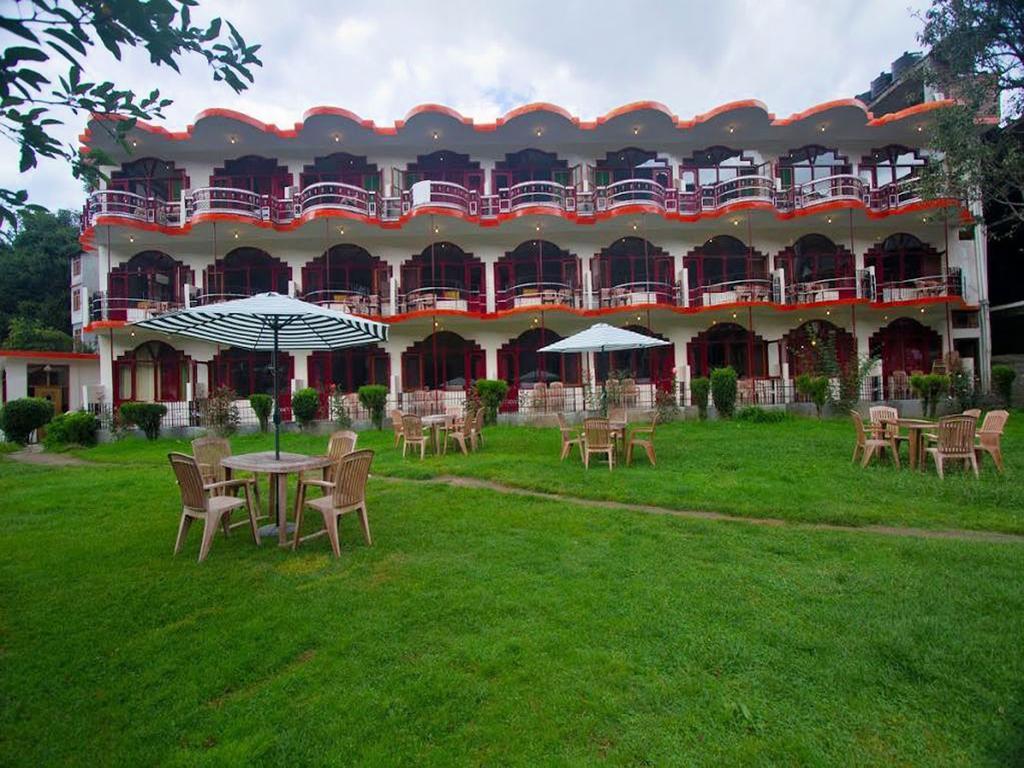 Himanshu Resorts 2* Manali (Himachal Pradesh)