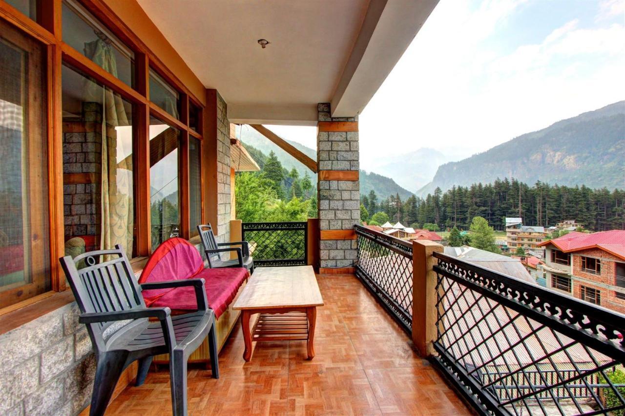Outtown - #near Mall Road #premium #parking #lift #open Terrace #cafe #guest Preferred Hotel 4*