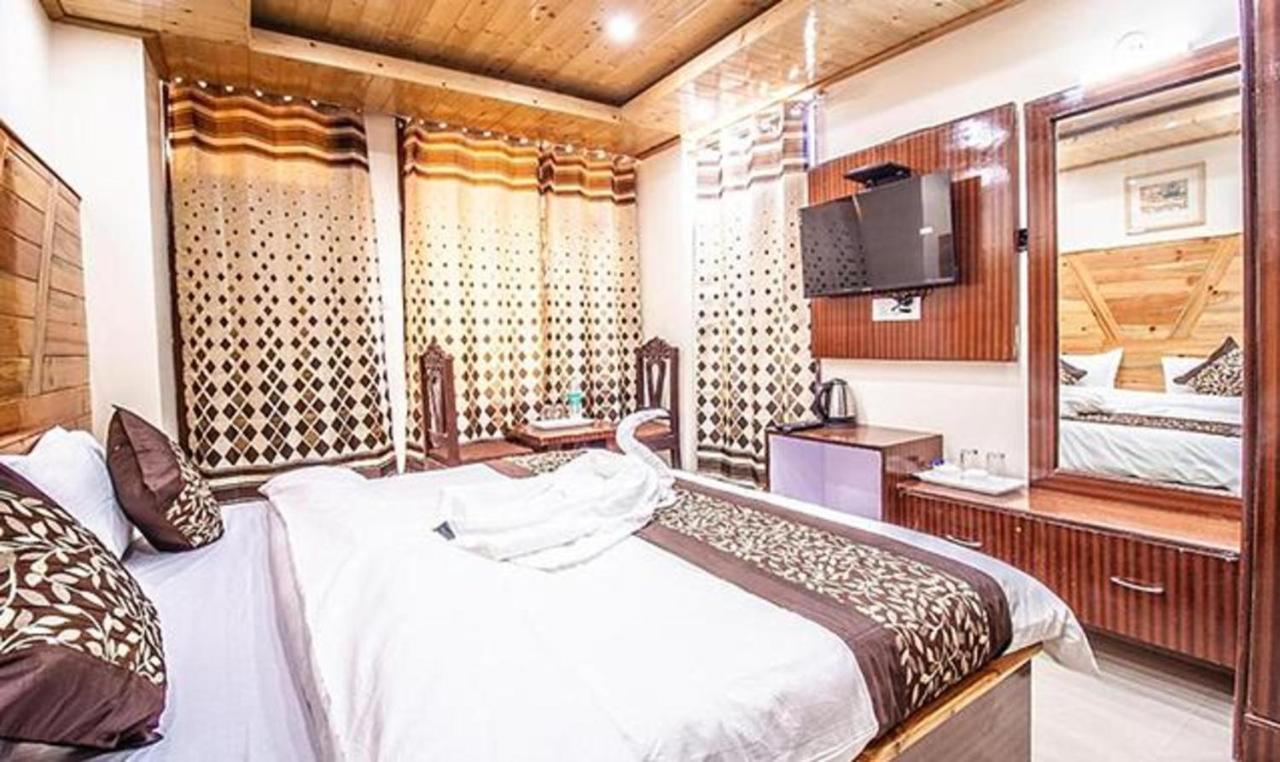 Hotel Fabhotel Flamingo Nest Manali (Himachal Pradesh)