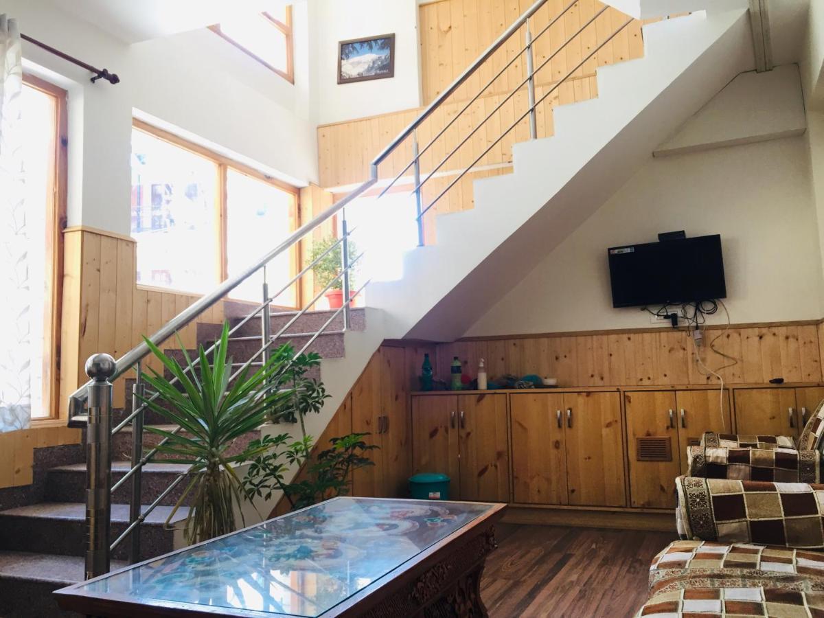 Hotel Corner Retreat Manali Bed & Breakfast Manali (Himachal Pradesh)