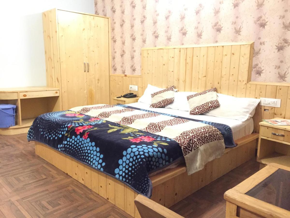 Hotel Corner Retreat Manali