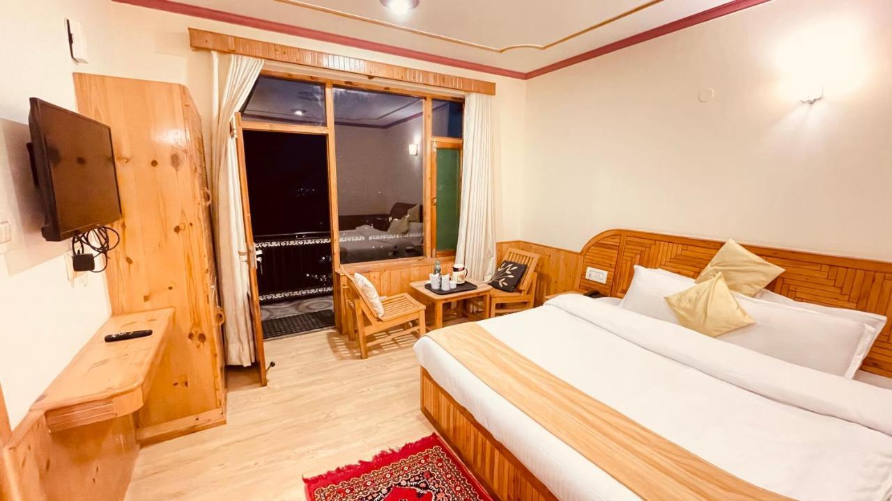 Himalayan Adventure & Budget Friendly Manali (Himachal Pradesh)