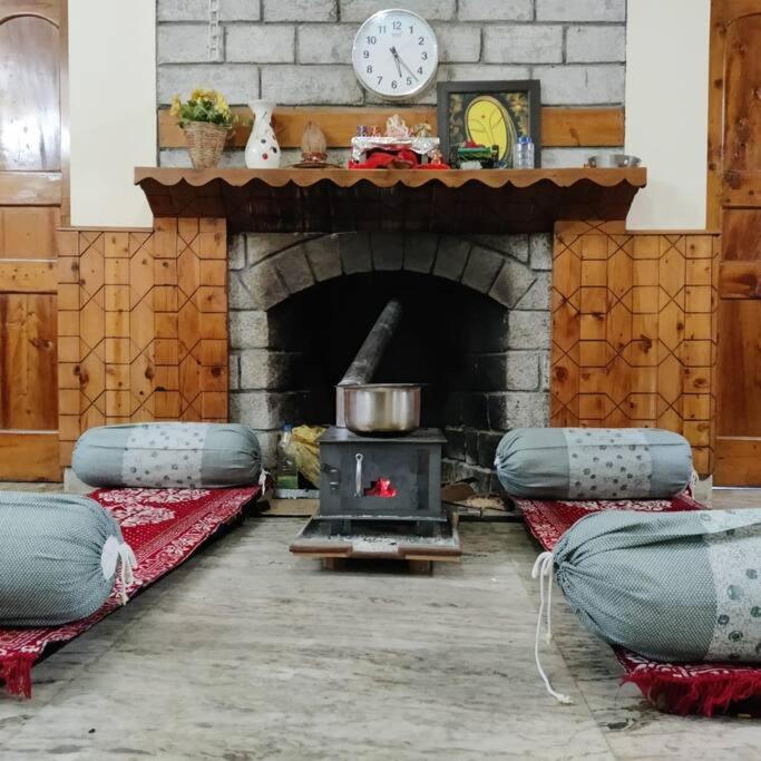 Aroma Taru / ,manali Villa