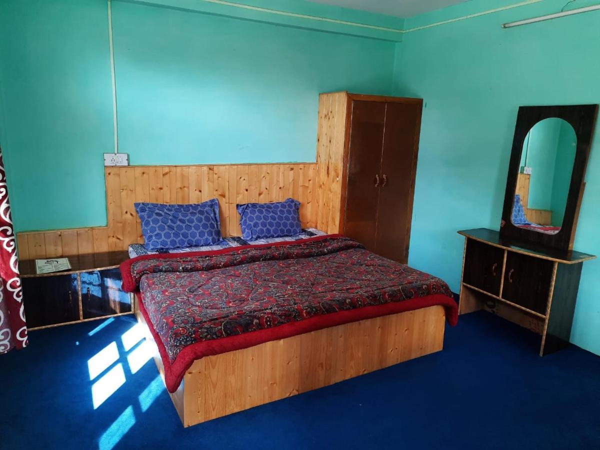 Apple Field House Guest house Manali (Himachal Pradesh)