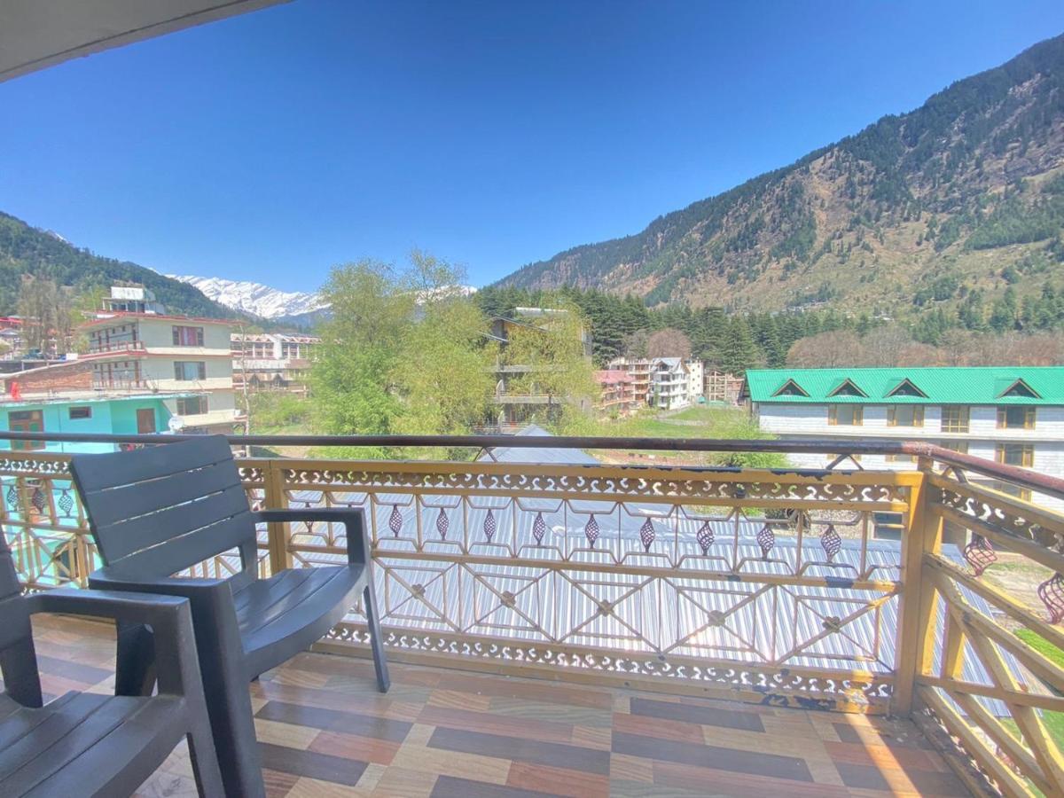 Himalayan Regency Near Mall Road 3*