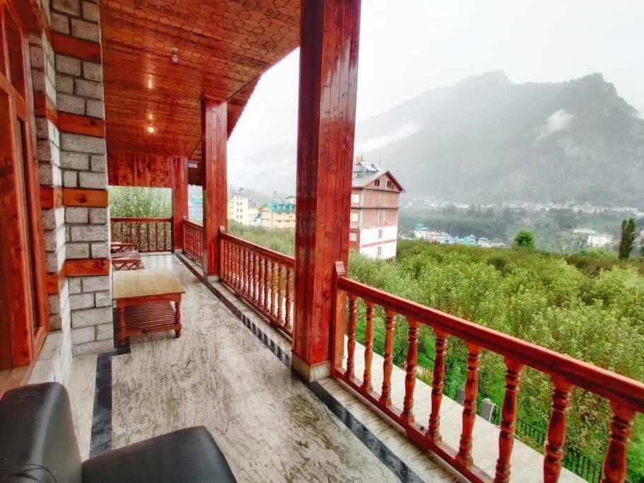 Aroma Taru / ,manali