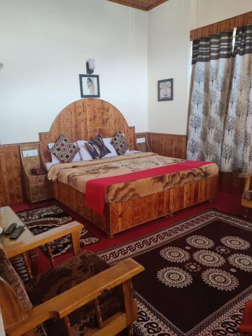 Aroma Taru / ,manali