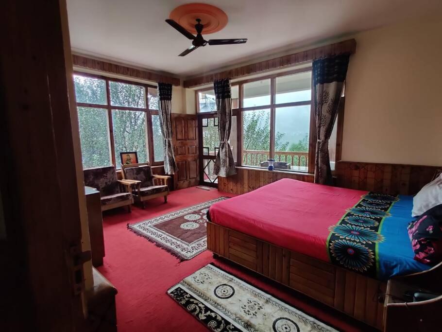 Aroma Taru / ,manali