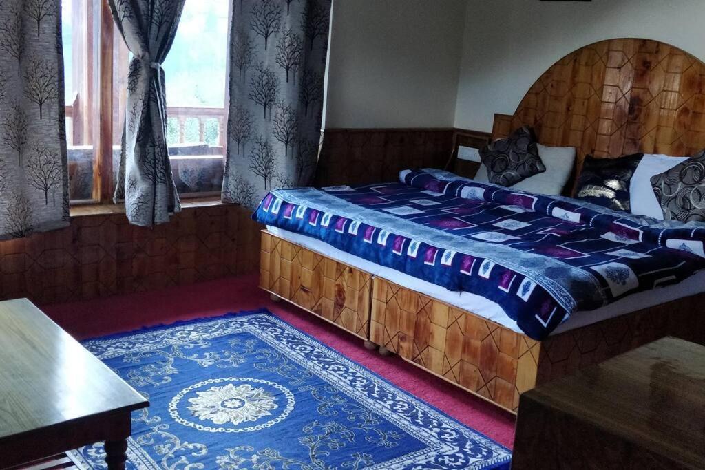 Aroma Taru / ,manali