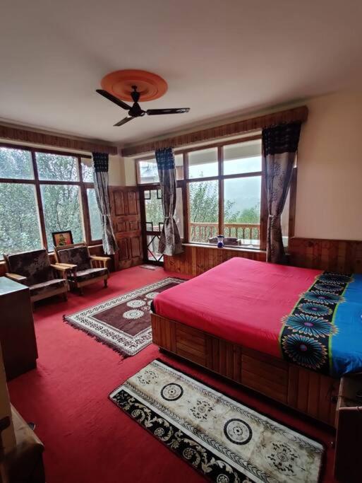 Aroma Taru / ,manali