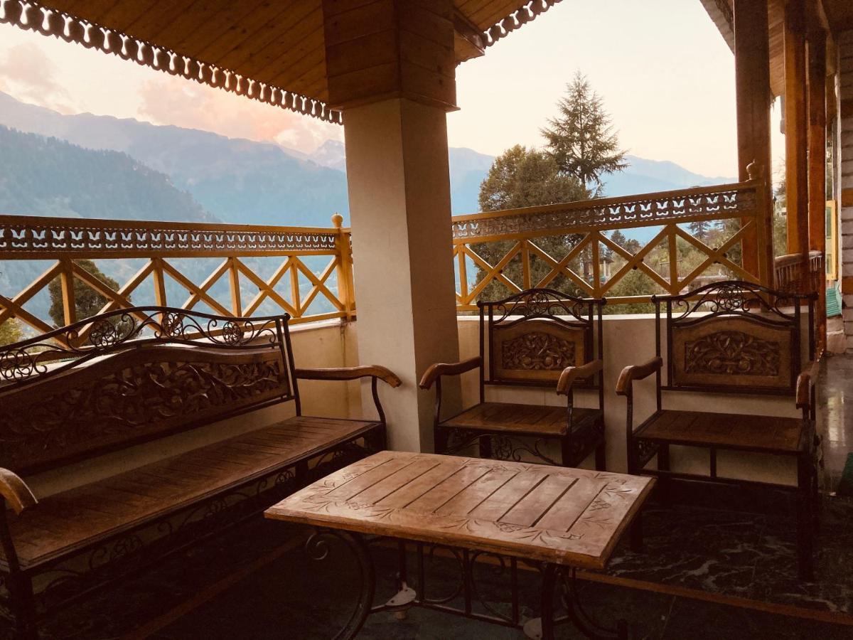 Woods Villa-a Unit Of Ram * Manali (Himachal Pradesh)