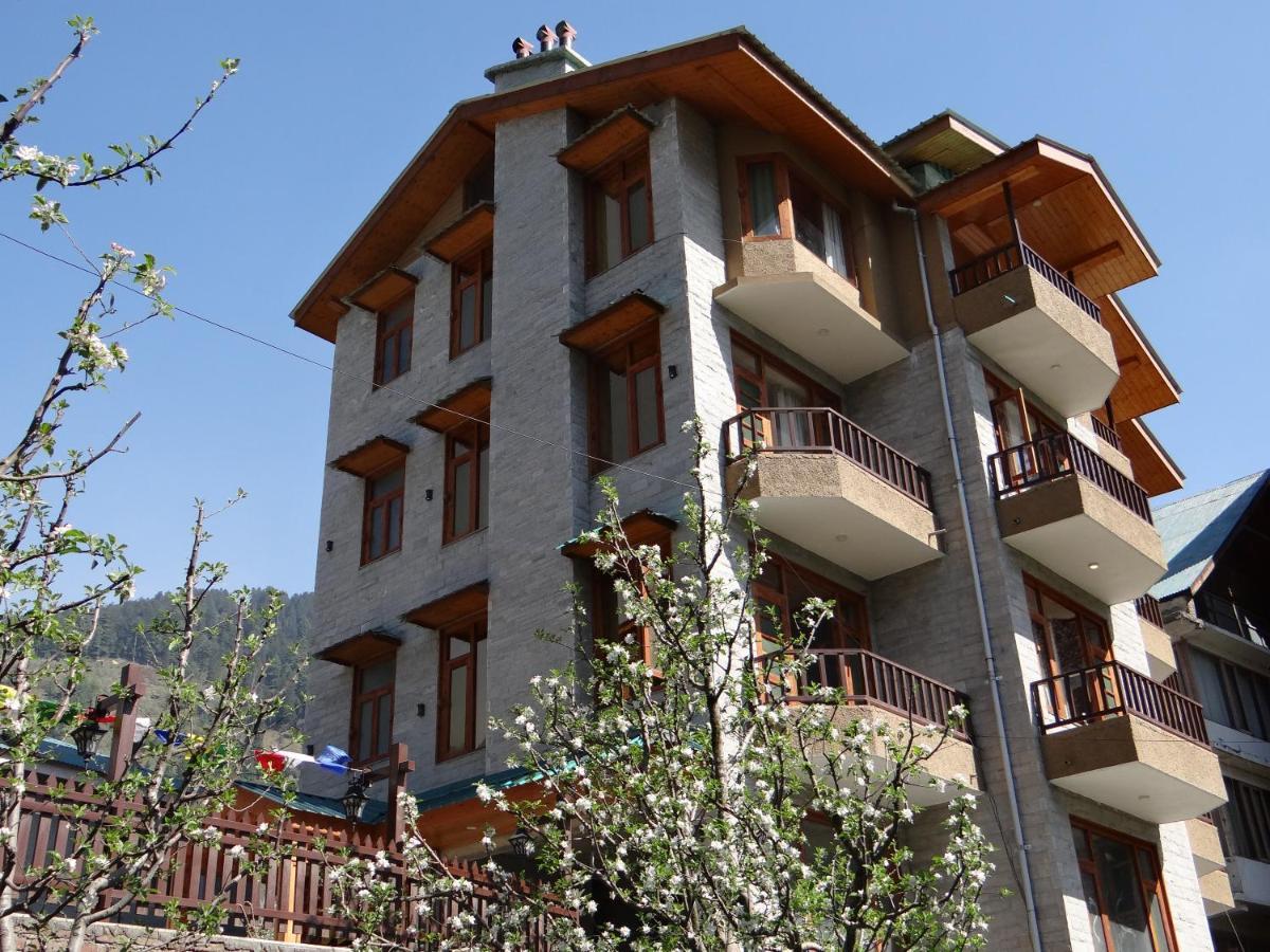 Monkwood House Manali (Himachal Pradesh)