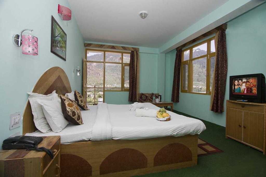 Ocean Hotel 2*