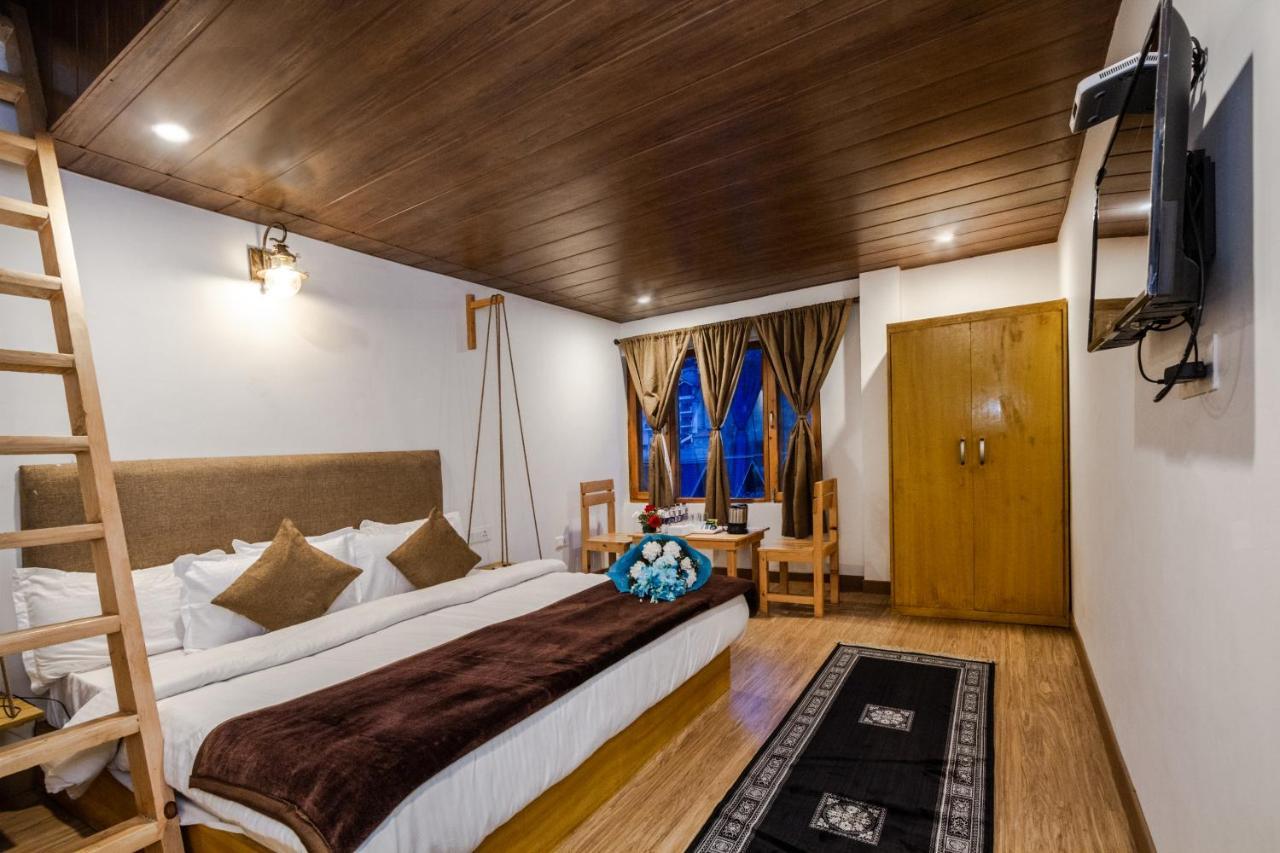 Winterfell The Stay, Unique River Front 4* Manali (Himachal Pradesh)