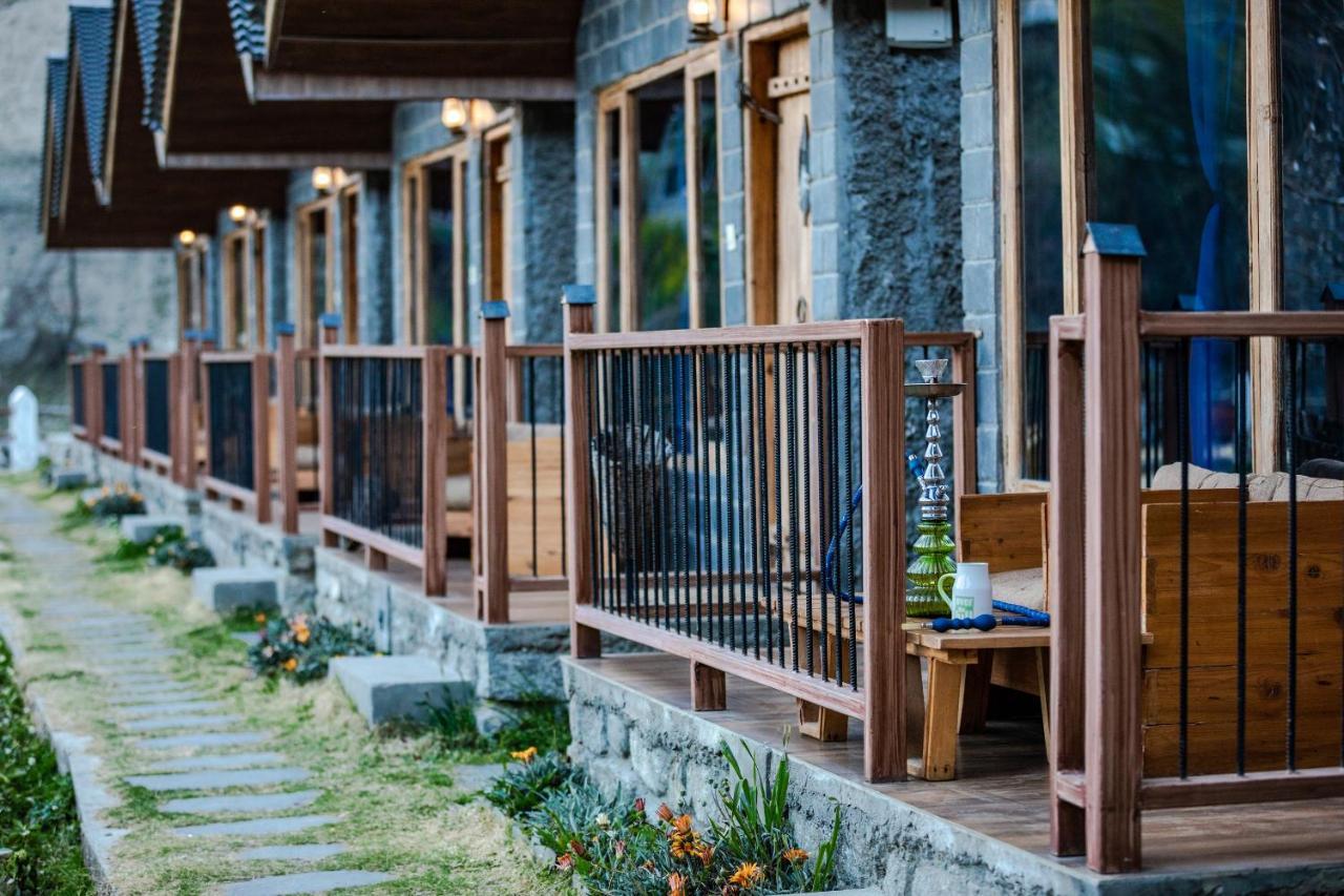 Winterfell The Stay, Unique River Front Resort Manali (Himachal Pradesh)