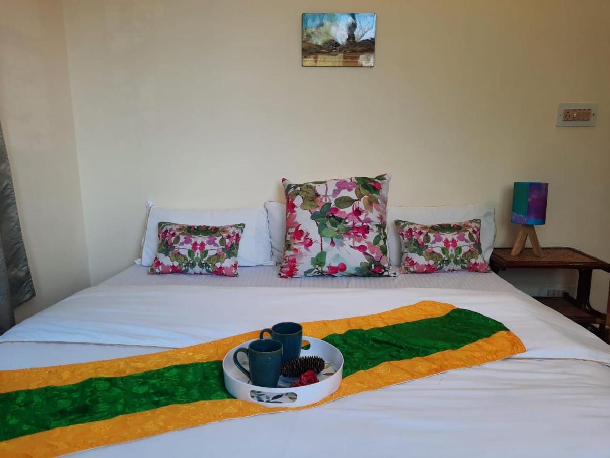 Cliffer Cottage: Make Mountains Memorable! Villa Manali (Himachal Pradesh)
