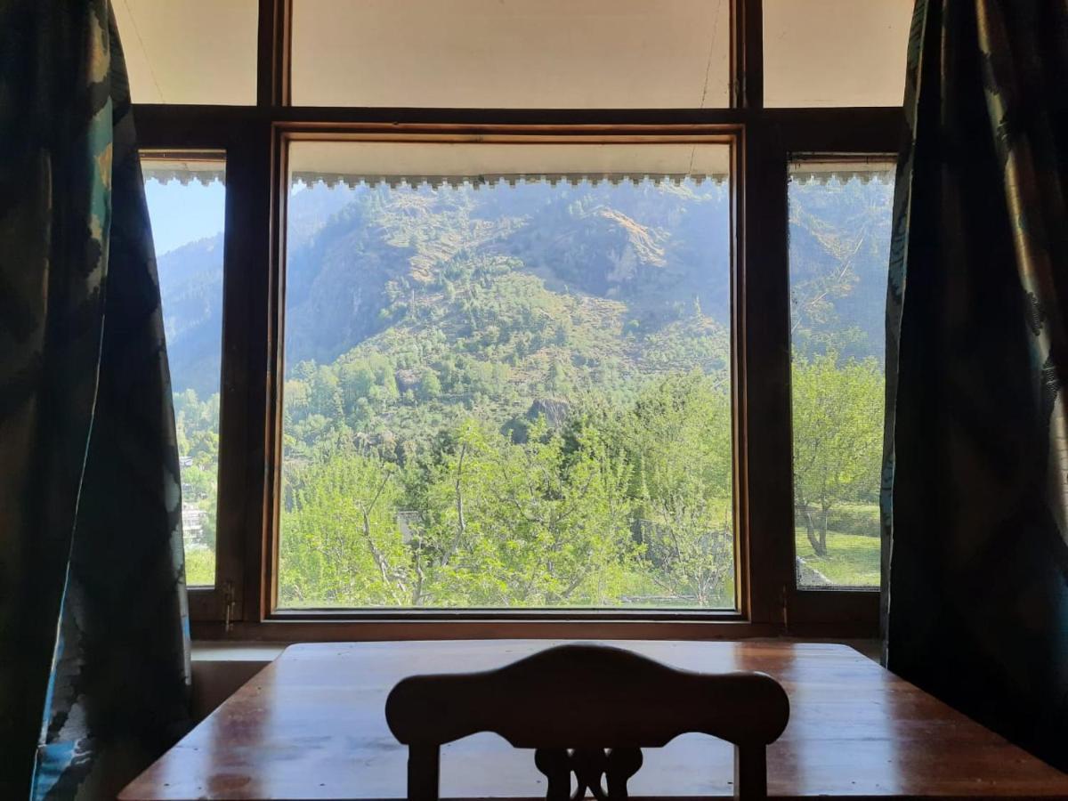 Villa Cliffer Cottage: Make Mountains Memorable! Manali (Himachal Pradesh)