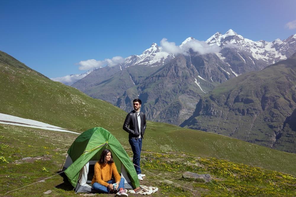 Apple Country Resorts- A Vegetarian Place Resort Manali (Himachal Pradesh)