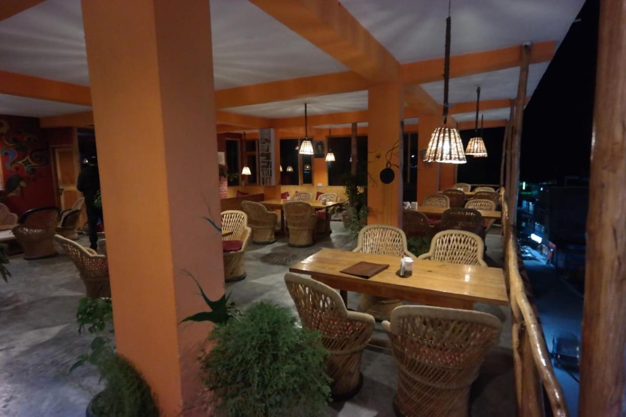 Rasta Cafe And Guest house Manali (Himachal Pradesh)