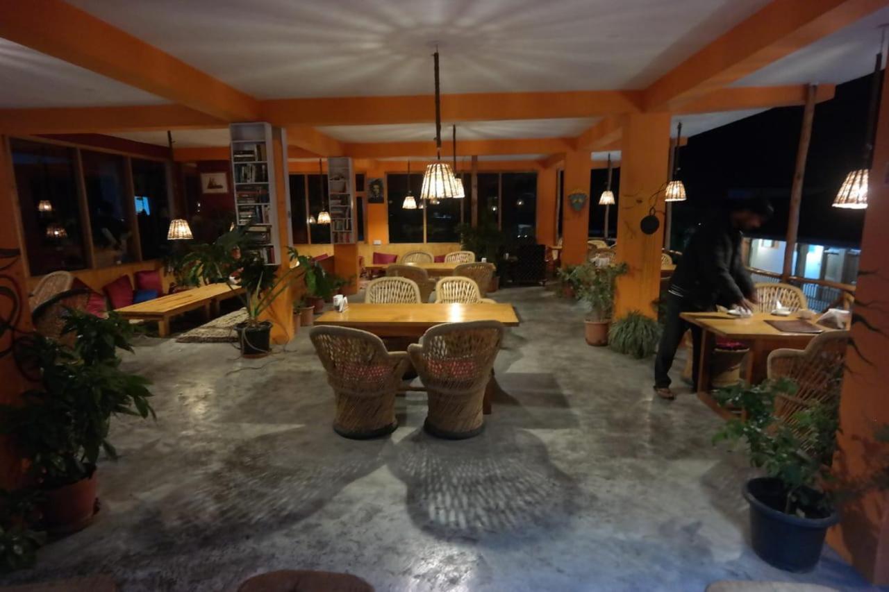 Rasta Cafe And * Manali (Himachal Pradesh)