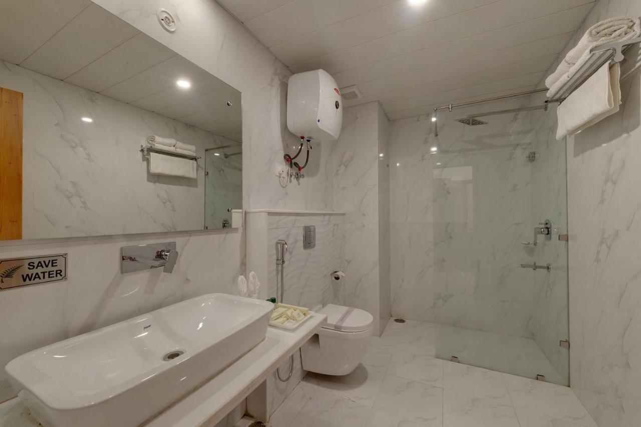 Hotel Regenta Place Leaf Manali- A Centrally Heated 4*