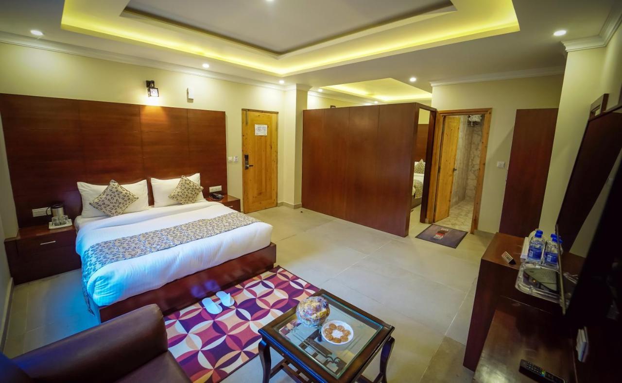Regenta Place Leaf Manali- A Centrally Heated 4* Manali (Himachal Pradesh)